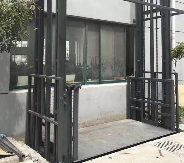 五指山导轨式施工升降机助力民生工程提速增效