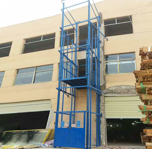 五指山建材厂室外物料提升