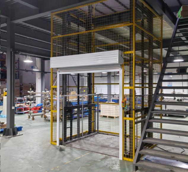 五指山食品厂物料提升